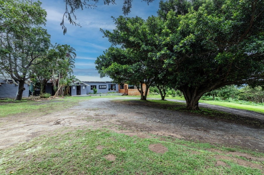 Commercial Property for Sale in Cintsa East Eastern Cape